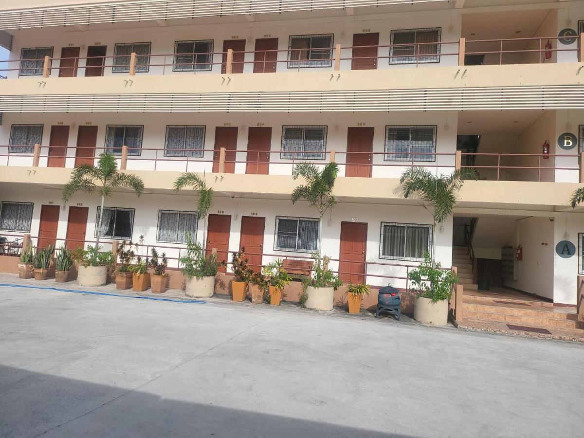 Ekaluk Place Inn Pattaya Eksteriør bilde